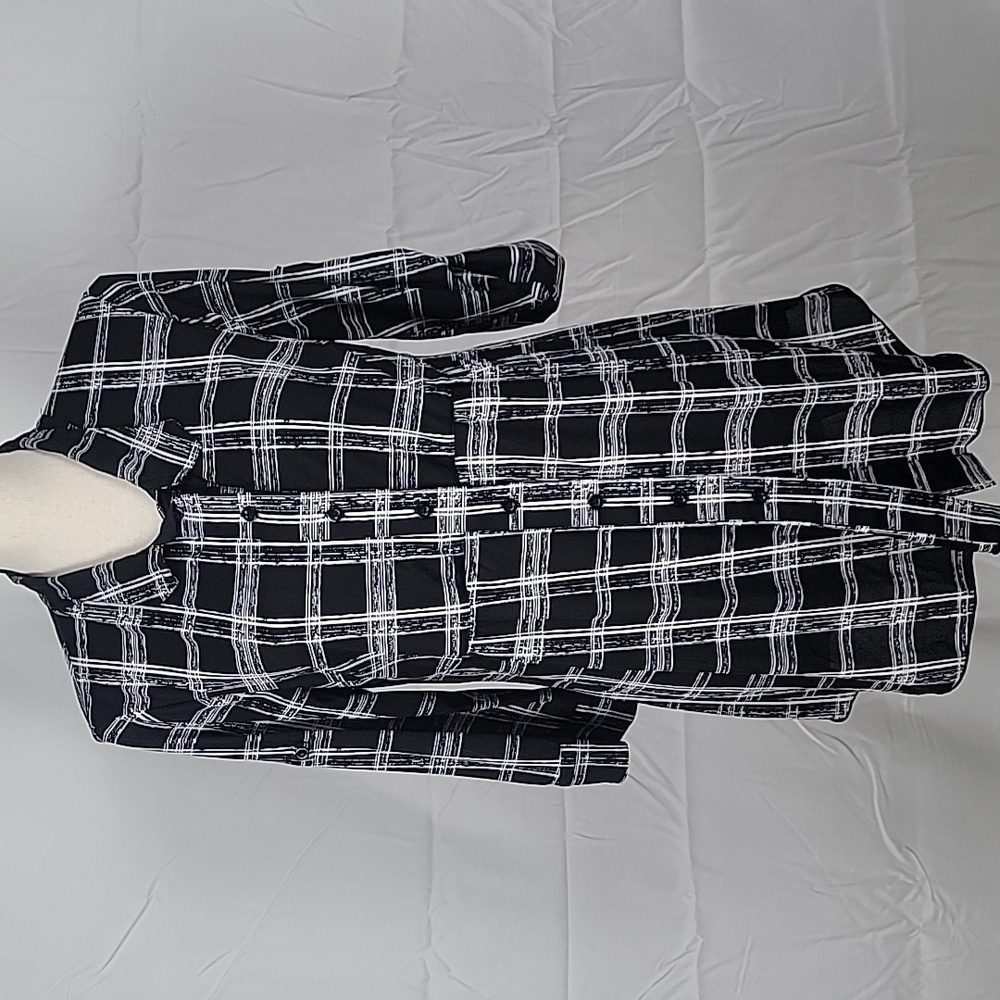Style & co, Size M Black & White Windowpane Plaid Babydoll Style Tunic, EUC